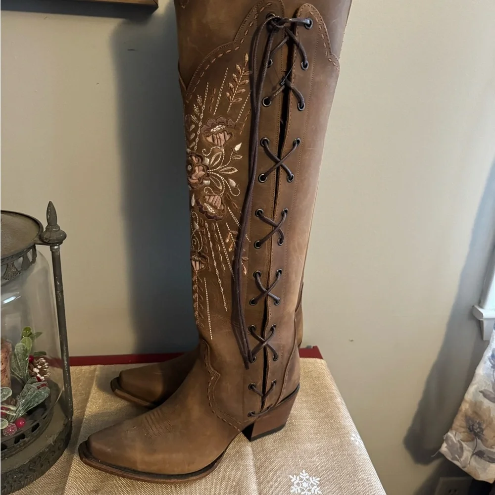 Junk gypsy boots brand new